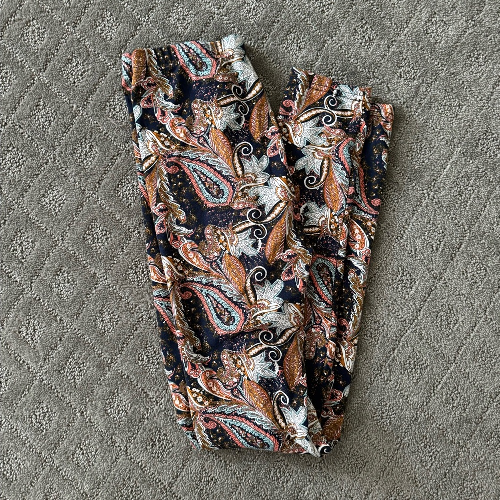 Women’s Shosha Soft Paisley Print Colorful Leggings Pants size S/M
